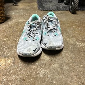 Nike running shoes womens size 11